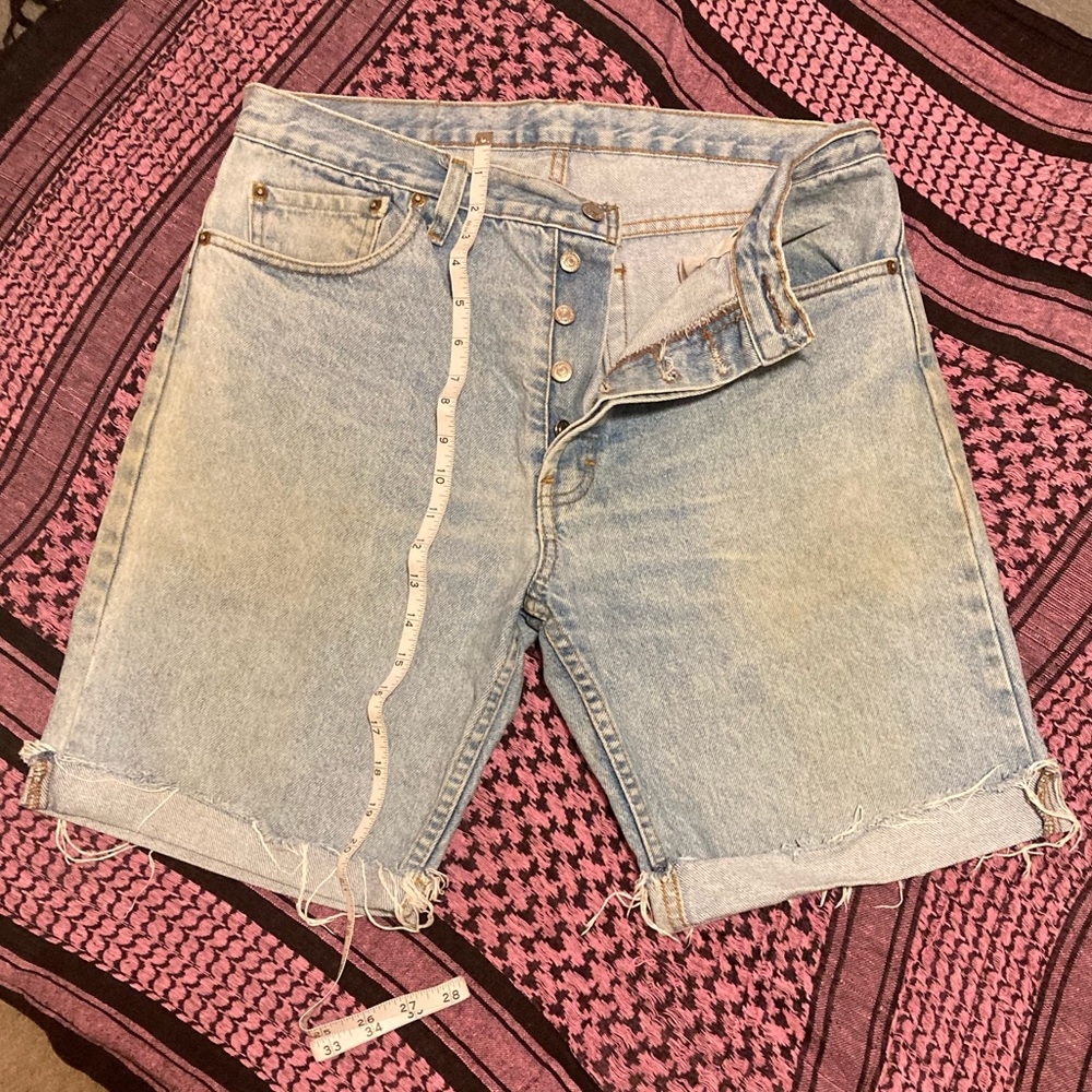 Levi’s 501 Women’s Cutoff Jean Shorts